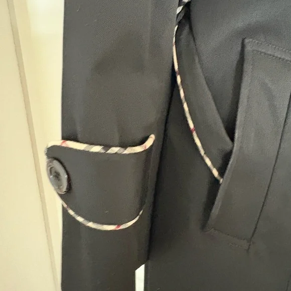Black Trench Coat Burberry Sample - Picture 2 of 7